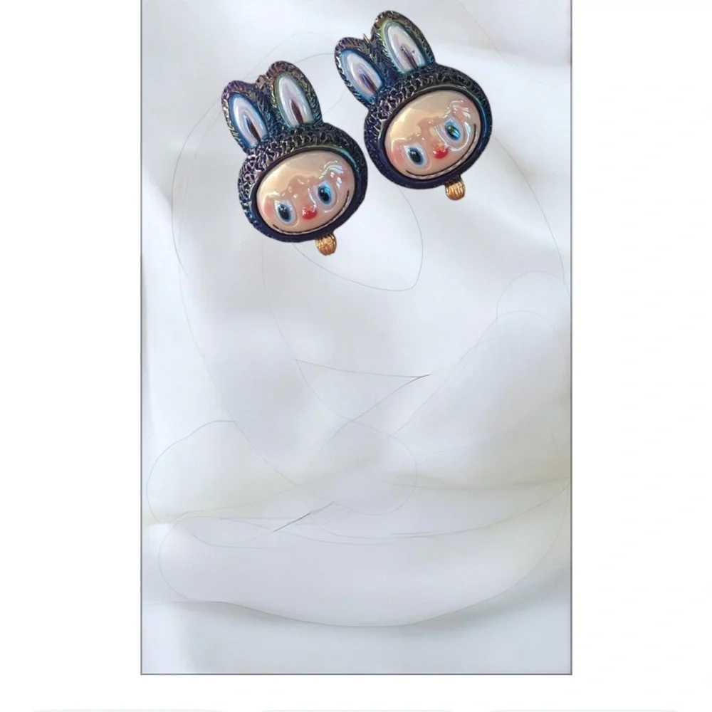 EuroKatGifts Kids Bunny Earrings - Blue and Pink